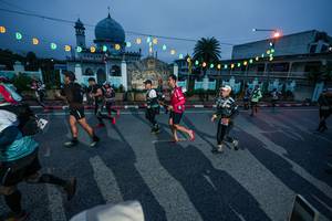 BIB: 
                            <button type="button" onclick="openModal(26232973)" class="btn btn-primary btn-sm float-right btn-popup" data-toggle="modal" data-target=".modal-high-quality">
                        <i class="fas fa-shopping-cart"></i> Add to Cart
                    </button>
                                            <button type="button" onclick="isThisMe(26232973, true)" class="btn btn-success btn-sm float-right btn-popup btn-isme hidden" data-toggle="tooltip" data-placement="bottom" title="นี่คือรูปของคุณใช่ไหม คลิกที่นี่เพื่อเอาเข้าอัลบั้ม">
                        <i class="fas fa-plus"></i> Add to album
                    </button>
                    <button type="button" onclick="isThisMe(26232973, false)" class="btn btn-warning btn-sm float-right btn-popup btn-isnotme hidden">
                        <i class="fas fa-ban"></i> Remove from album
                    </button>